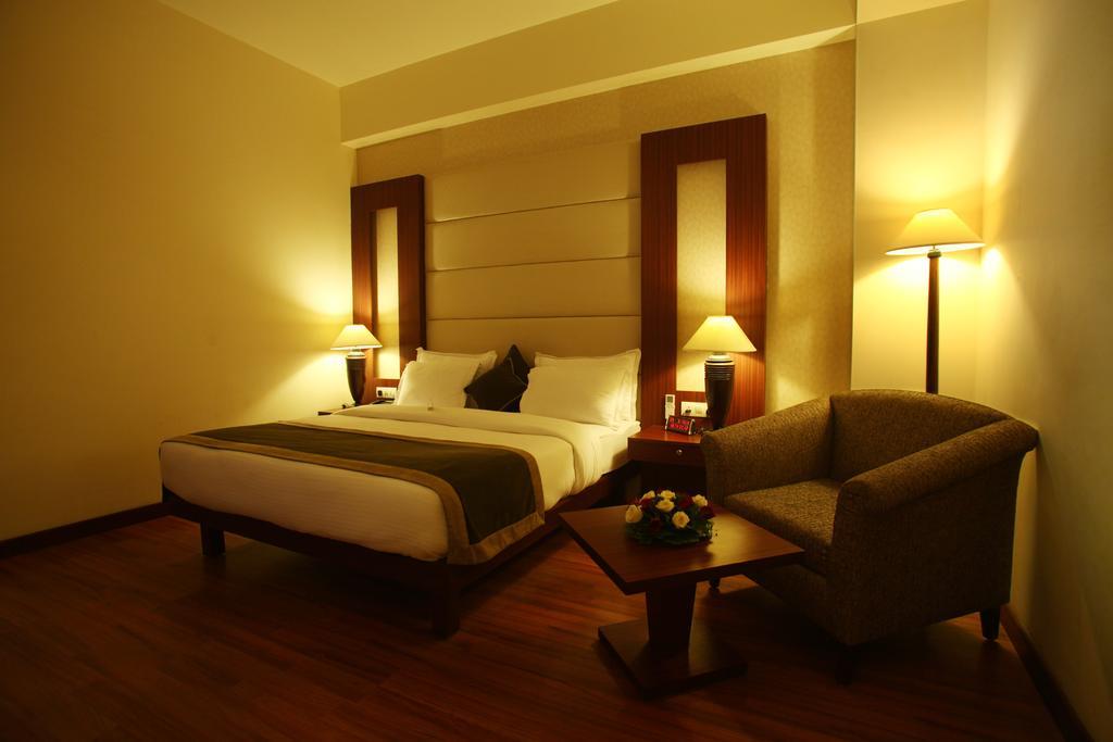 Continent Nakodar Hotel & Resorts Zimmer foto